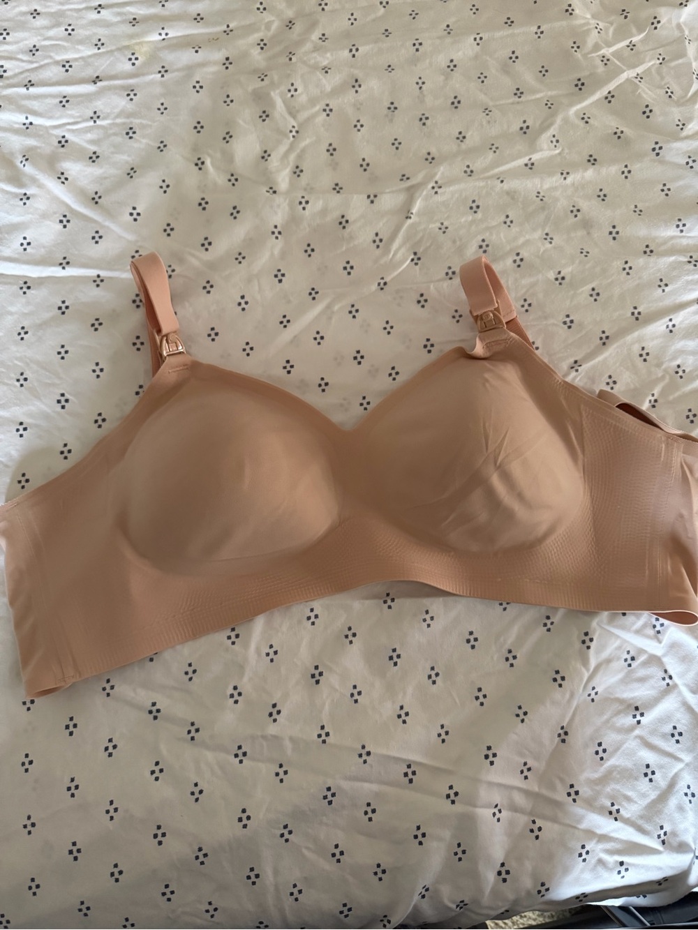 Momcozy seamless nursing bra